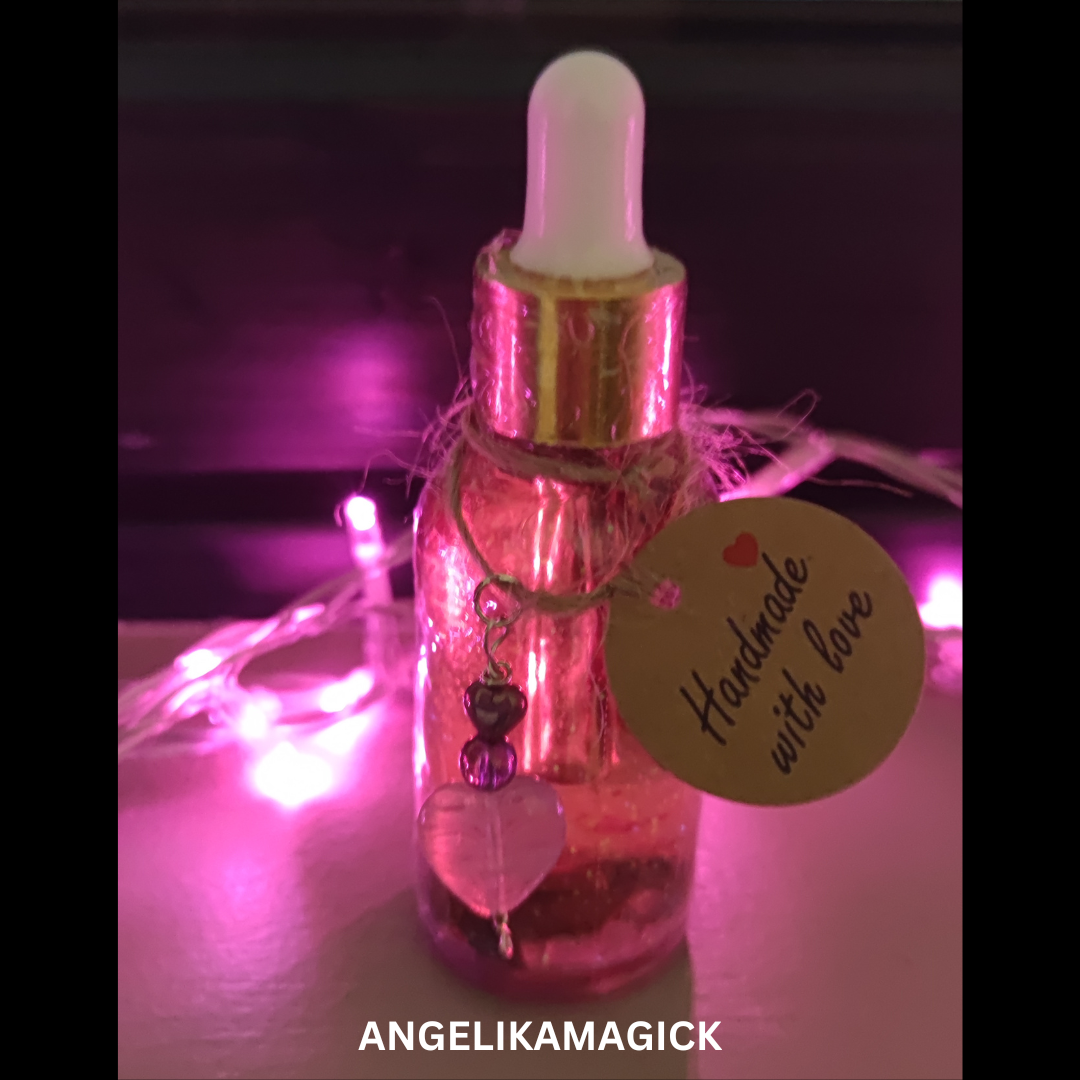 Yksi 30 ml pullo käsintehtyä rituaali- ja maagista öljyä PLUS yksi 5 ml pullo LAHJA - Aikomusöljy - Loitsuoil - Hekilahjaöljy - Angelika Magick